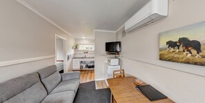 Standard Room, 2 Bedrooms | Individually decorated, laptop workspace, iron/ironing board, free WiFi - Burkes Pass Country Motel (Burkes Pass)