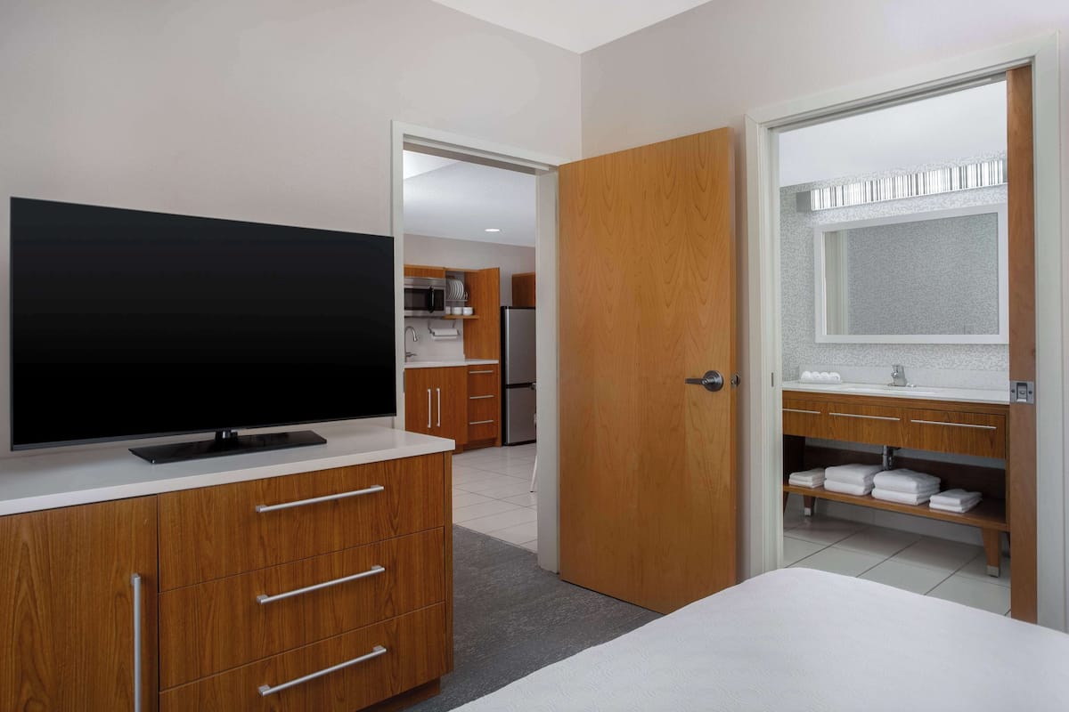 In-room safe, desk, blackout drapes, iron/ironing board