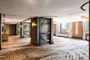 Meeting facility - LondonHouse Chicago, Curio Collection by Hilton (Chicago)