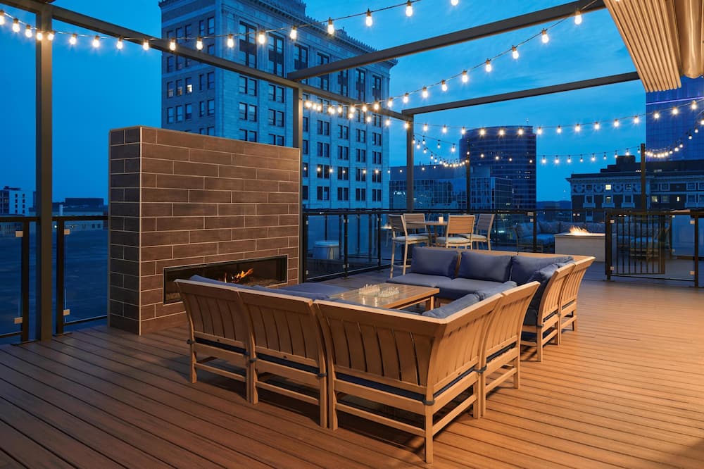 Homewood Suites by Hilton Grand Rapids Downtown