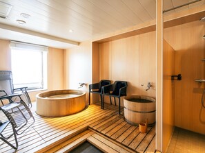 Spa Premier Twin Room [No Smoking] Extra beds will be provided depends on the number of adults | Ropa de cama de alta calidad, edredones de plumas, caja fuerte
