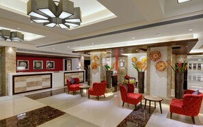 Lobby sitting area - The Fern Kadamba Hotel and Spa (Panaji)