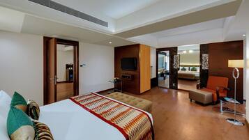 Minibar, in-room safe, desk, soundproofing