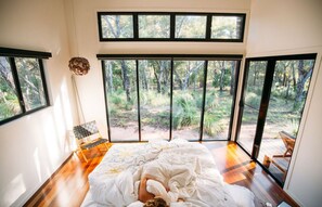 GRASSTREE26 | Free wired Internet, bed sheets - Sunrise at 1770 Holidays (Agnes Water)