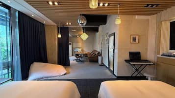 ํ๋ผ์ด๋น ๋ผ์ด์ง ํ
๋ผ์ค ์ค์ํธ(Two Nearby rooms-Not connecting)(2 ๋๋ธ ๋ฒ ๋+ 2 ๋๋ธ ๋ฒ ๋) | 2 ๊ฐ์ ์นจ์ค, ๊ณ ๊ธ ์นจ๊ตฌ, ๊ฐ์ค ๋ด ๊ธ๊ณ , ์ฑ
์