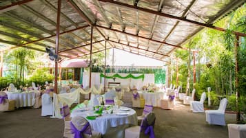 Área de bodas al aire libre