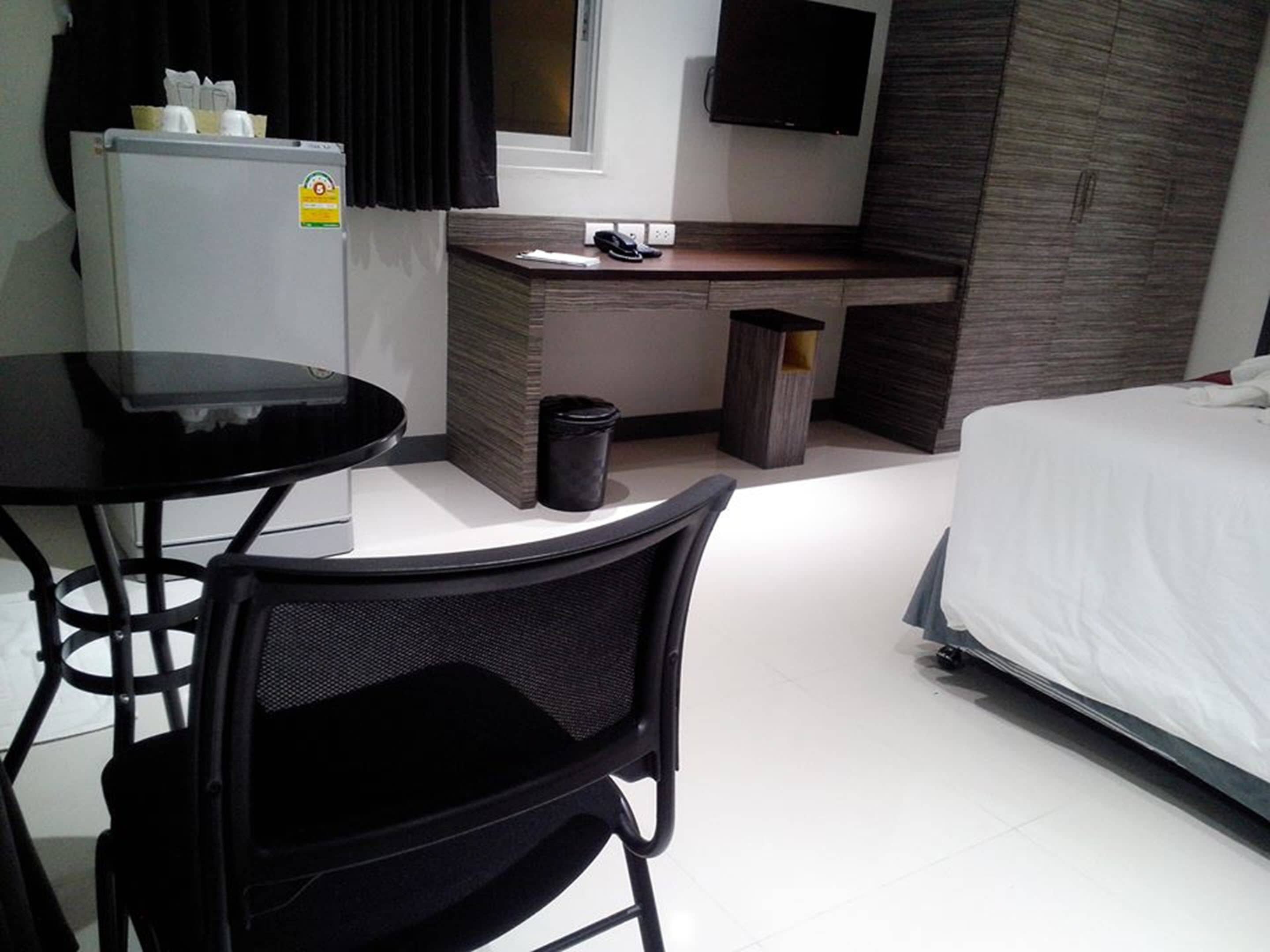 deluxe room | room amenity