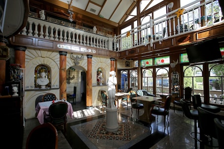 Lobby. Höckner Plazahotel