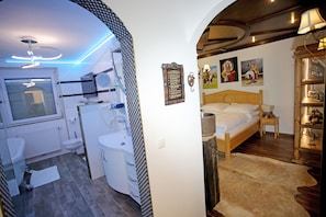 Quarto casal luxo, banheira de imersão | Roupas de cama de algodão egípcio, roupas de cama premium