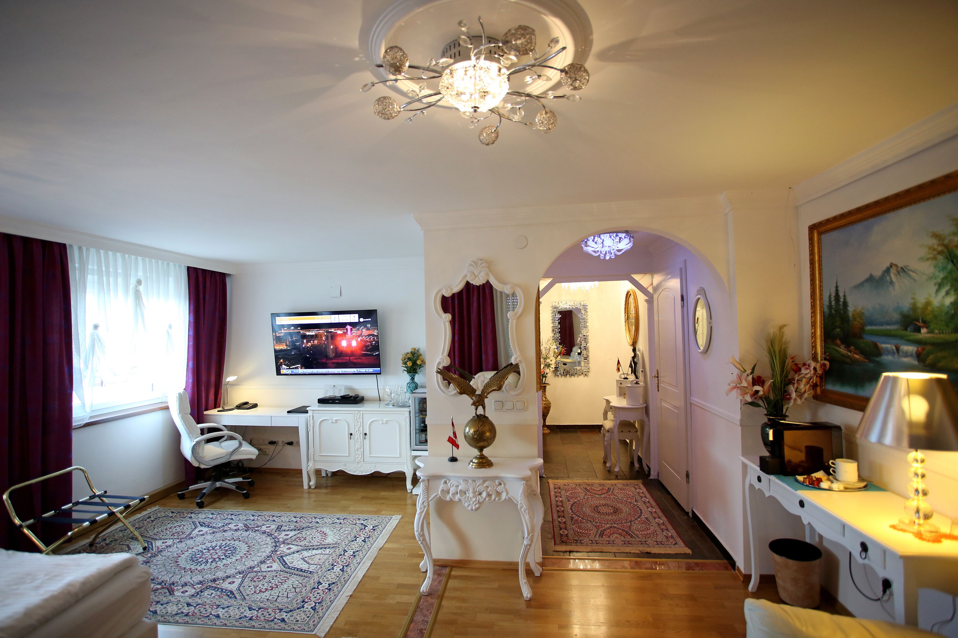 suite | 1 bedroom, egyptian cotton sheets, premium bedding, down duvets