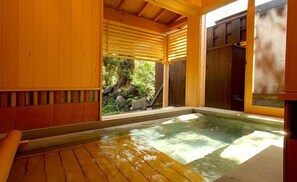 Bathtub spa indoor
