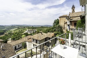Suite, Balcony | Terrace/patio