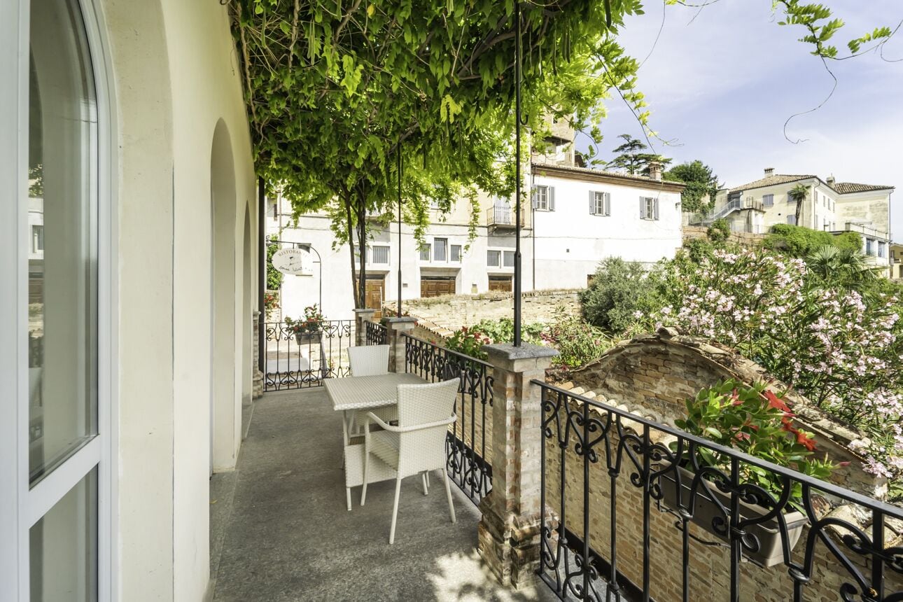 Suite, 1 letto king, idromassaggio, vista collina | Terrazza/patio