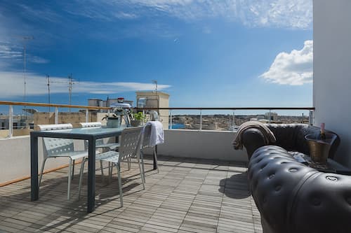 Double Room, Harbour View (Grand Harbor Sky Villa) | Terrace/patio