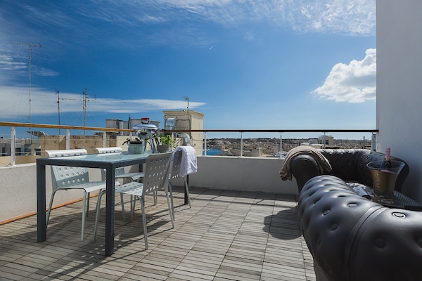 Habitación doble, vistas al puerto (Grand Harbor Sky Villa) | Terraza o patio