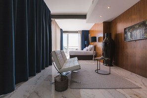 Double Room, Harbour View (Grand Harbor Sky Villa) | Living area