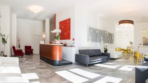 Unclassified image, 2 of 60, button - Hotel al Prato (Padova)