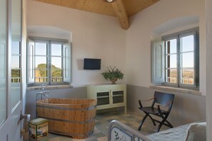 Luxury Suite | Room amenity - I Casali del Pino (Rome)