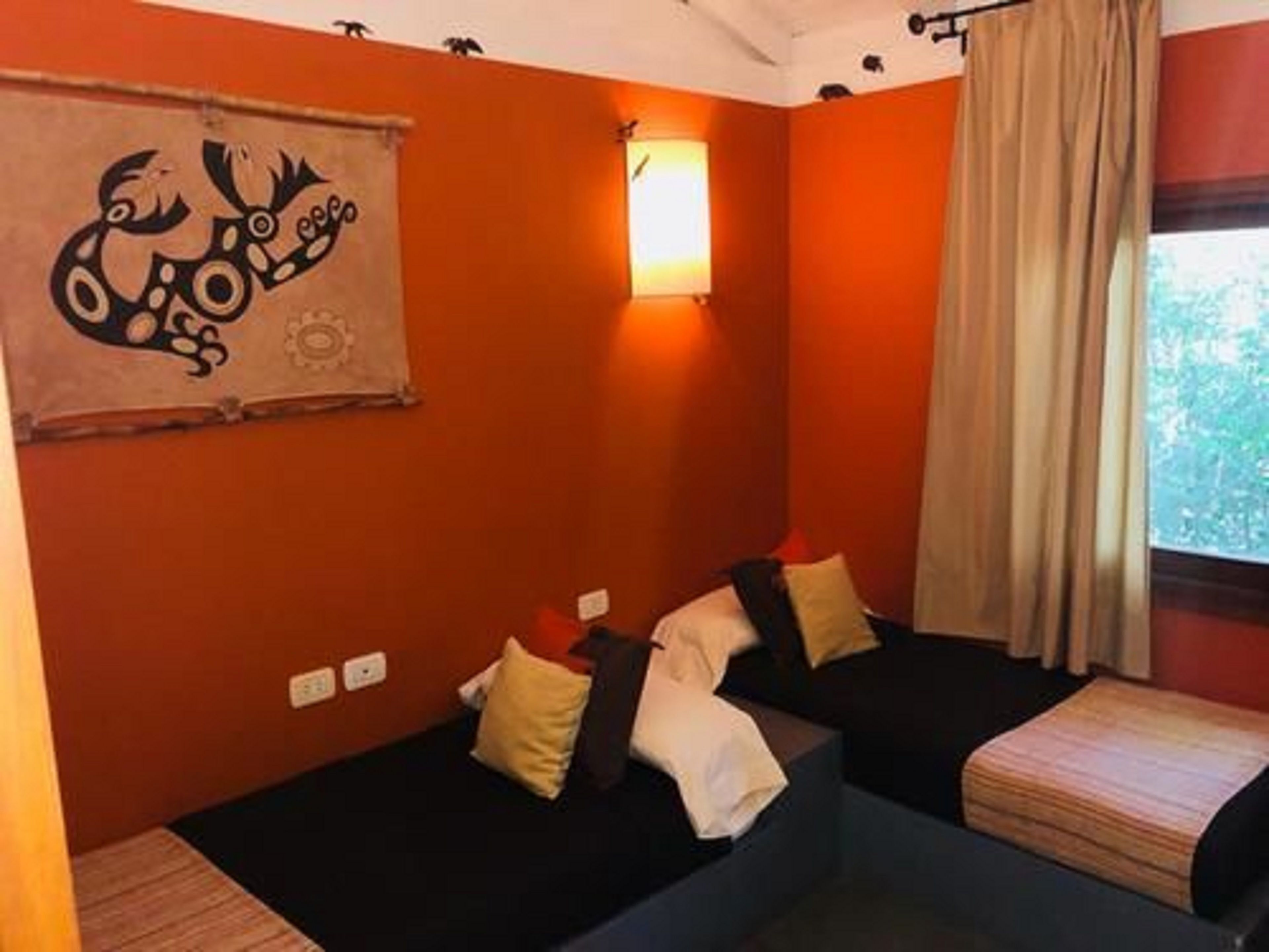 Minibar, in-room safe, free WiFi, bed sheets