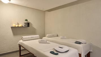 Massages aux pierres chaudes, massages