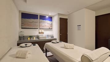 Massagens com pedras quentes, massagens