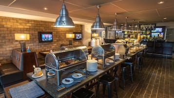 Desayuno continental incluido todos los días