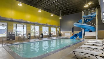 Una piscina techada