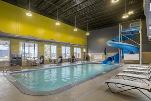Una piscina techada
