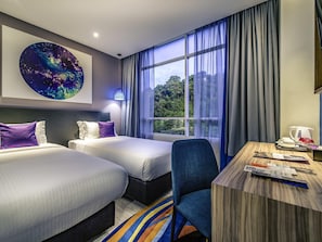 Superior kamer, 2 eenpersoonsbedden | 1 slaapkamer, een minibar, een kluis op de kamer, een bureau