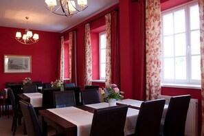 Dining - Kuźnia Pałacowa (Korczew)