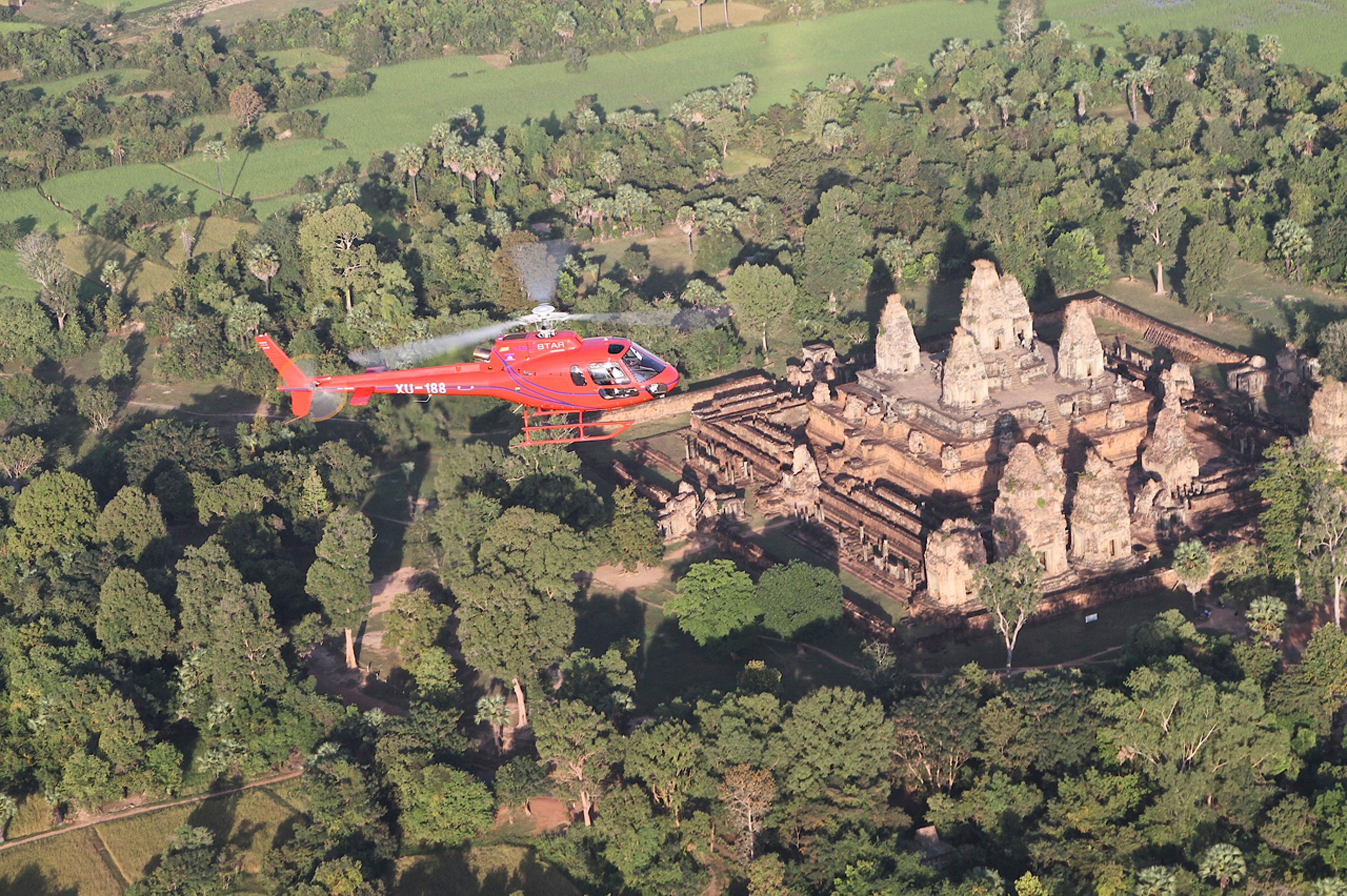 helicopter/plane tours