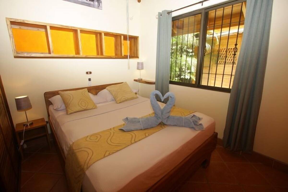 Premium bedding, in-room safe, desk, free WiFi