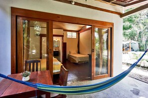 Studio, 1 Bedroom (Tora) | Premium bedding, in-room safe, blackout drapes, free cribs/infant beds - Principe del Pacifico (Cóbano)