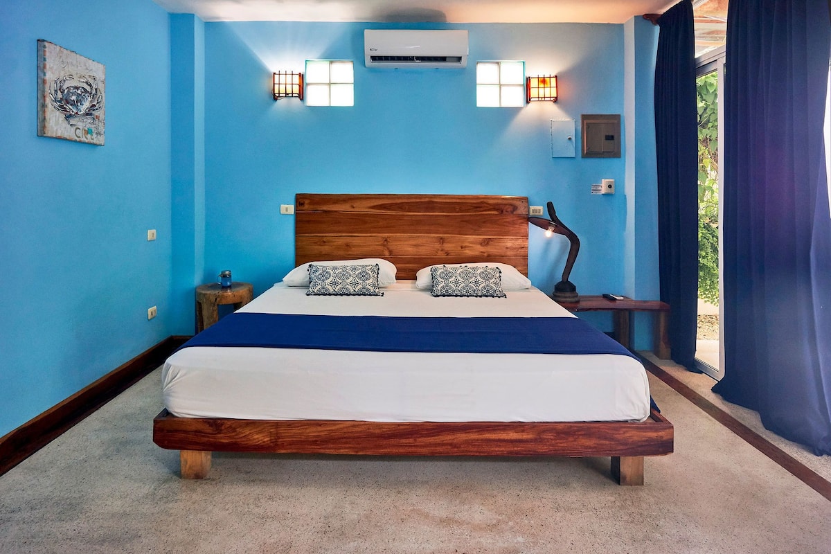 Studio, 1 Bedroom, Accessible (Blue)