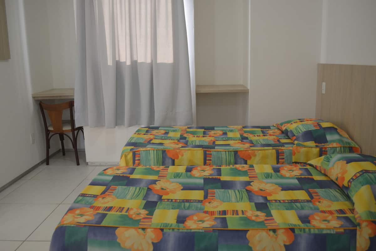 triple room | minibar, free wifi, bed sheets