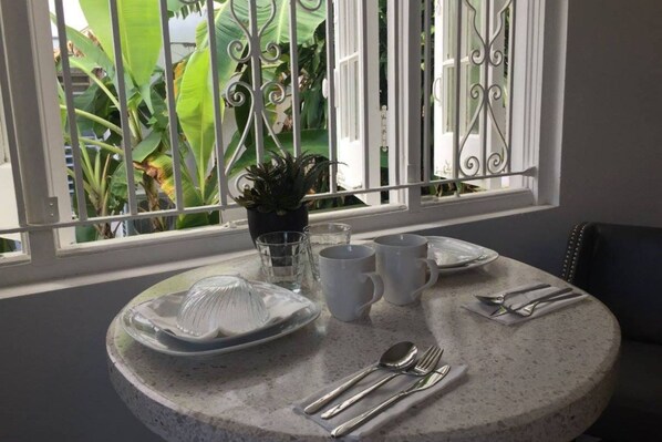 Free daily full breakfast