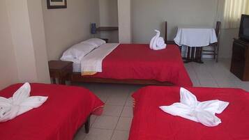 Family Room | Free WiFi