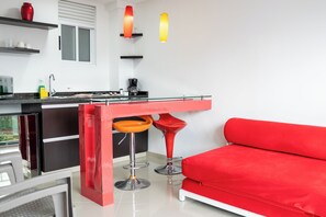 Basic Apartment | Private kitchen