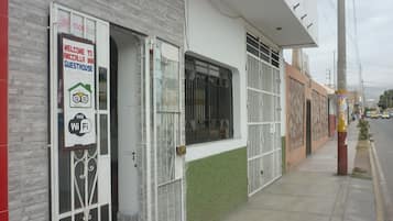 Façade de lâhĂ©bergement