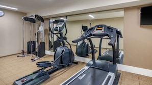 A gym with treadmills, elliptical machines, and weightlifting equipment. - Comfort Inn South Chesterfield - Colonial Heights (Colonial Heights)