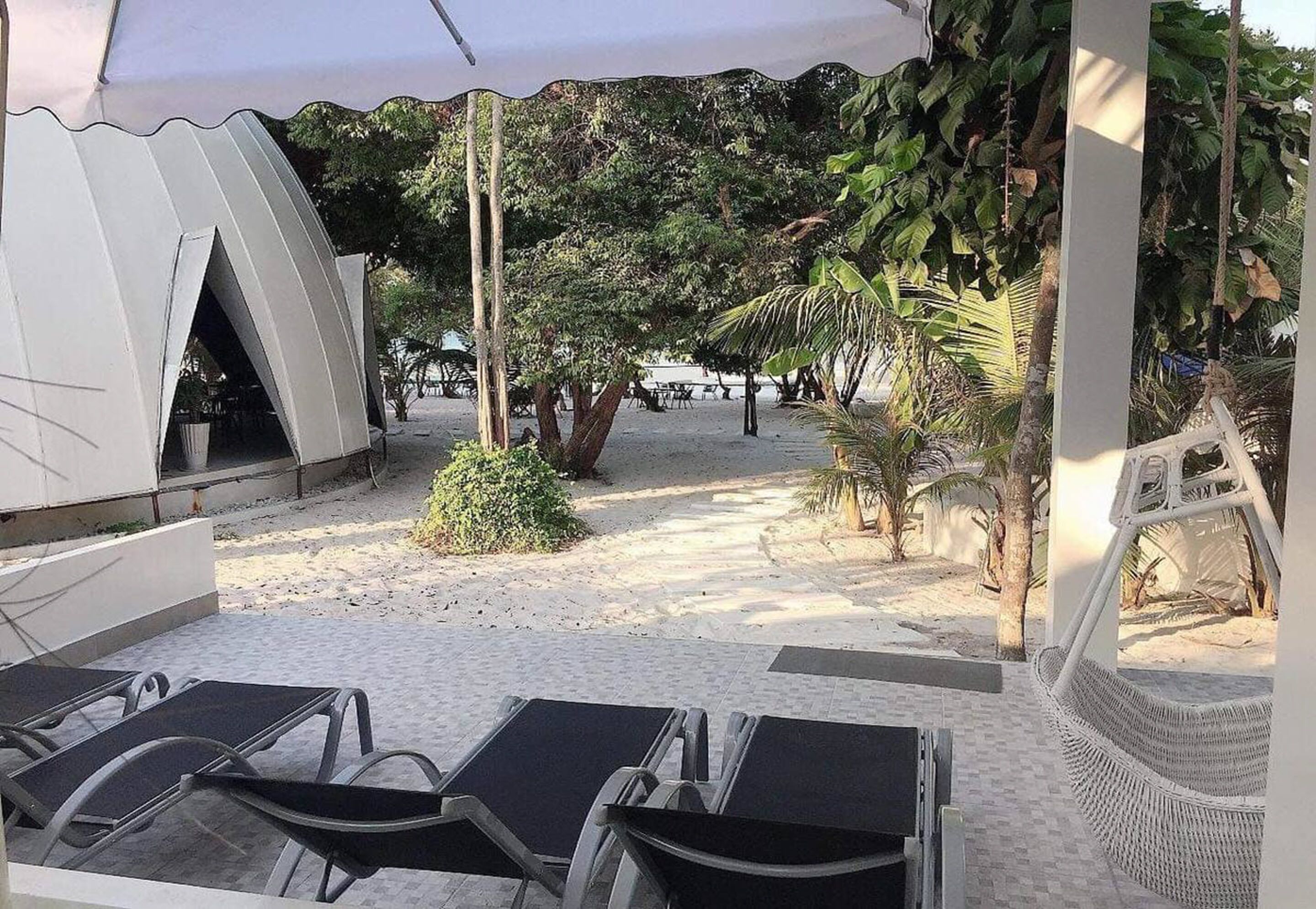 Family Villa With Private Jacuzzi (2 King Beds and 4 Single Beds and 1 living Room with sofa Bed) | Vistas desde la habitación