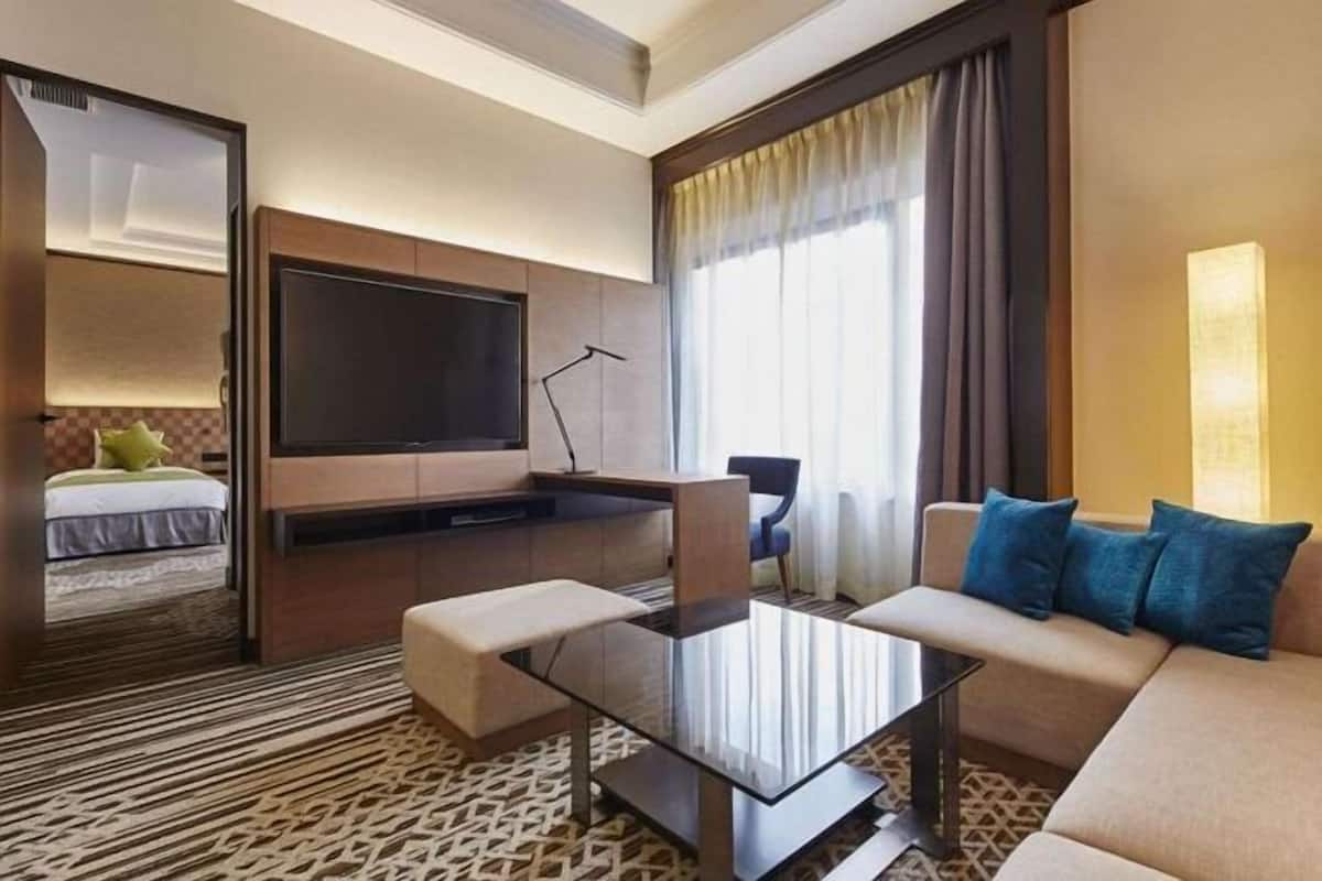 Coin séjour | Télévision de 32 pouces avec chaînes numériques