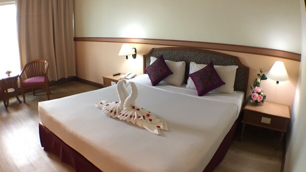 Superior Room | Minibar, in-room safe, desk, rollaway beds - Sakura Grand View Hotel Hat Yai (Hat Yai)