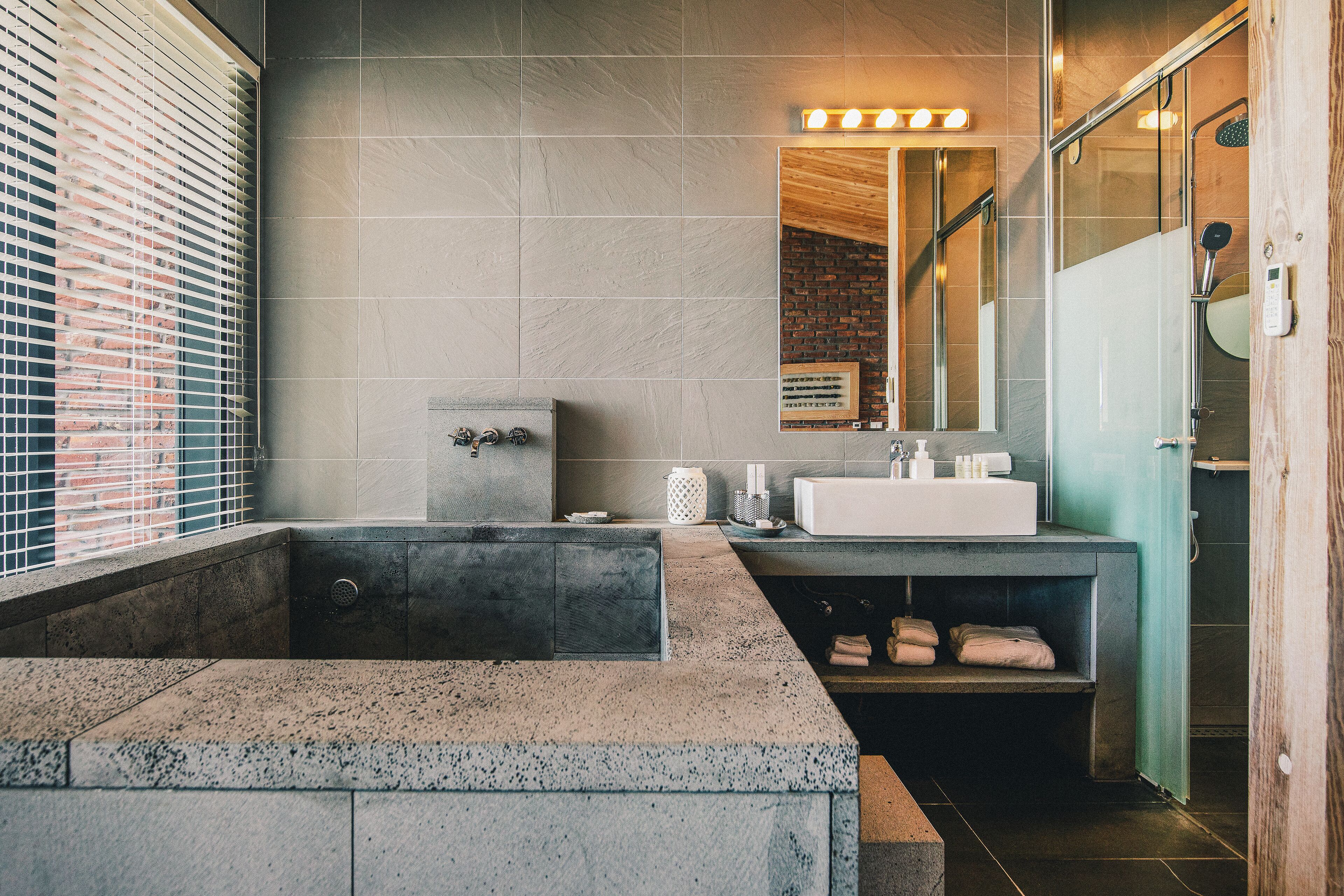 twin room, 2 double beds | bathroom | combined shower/bathtub, free toiletries, hair dryer, dressing gowns