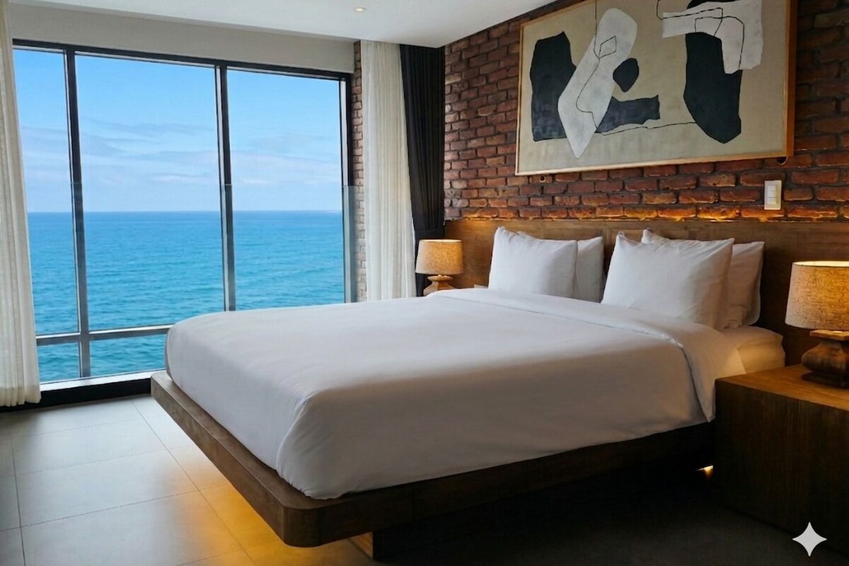 Duplex, 1 King Bed | In-room safe, blackout drapes, bed sheets