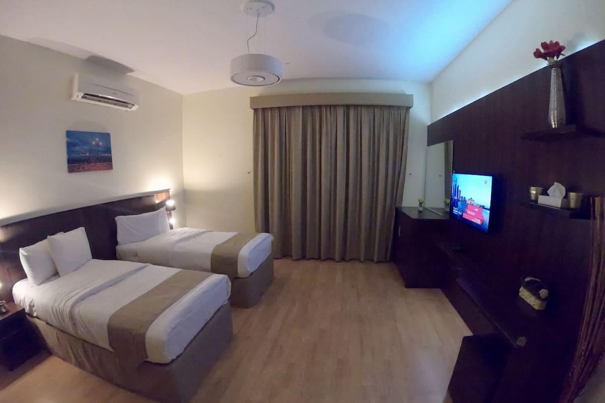 Basic Double or Twin Room | 1 bedroom, premium bedding, down duvets, Select Comfort beds