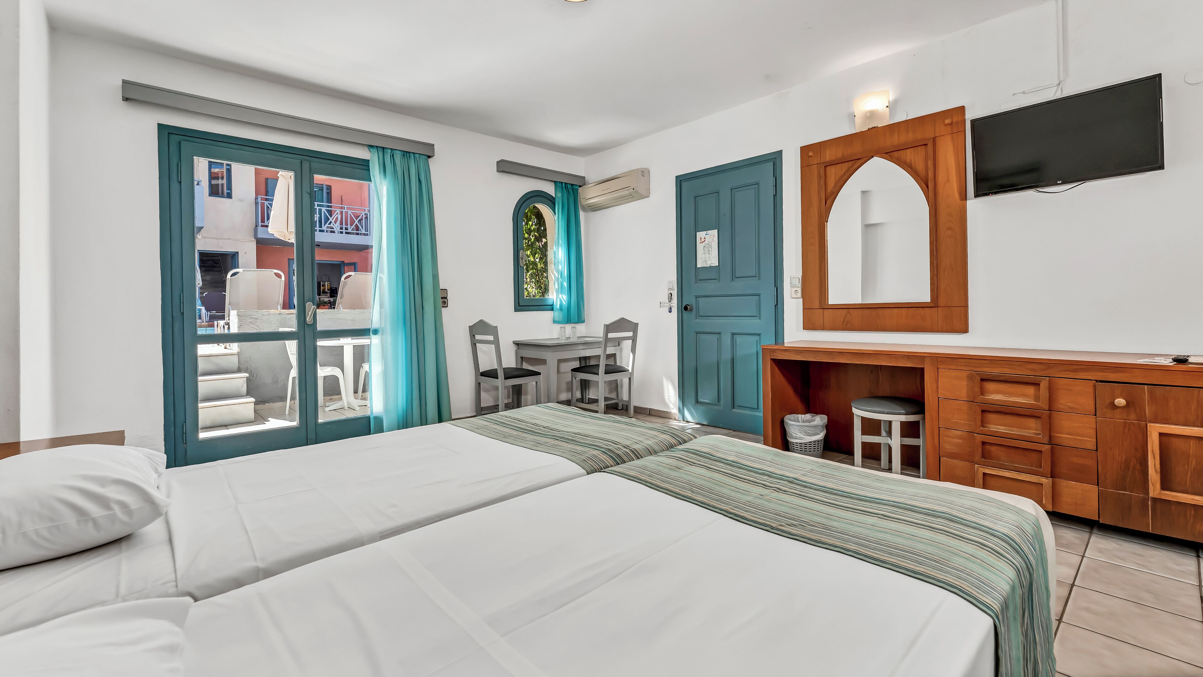 double room pool view | 1 bedroom, cots/infant beds, bed sheets