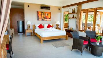 5 bedrooms, premium bedding, in-room safe, individually decorated