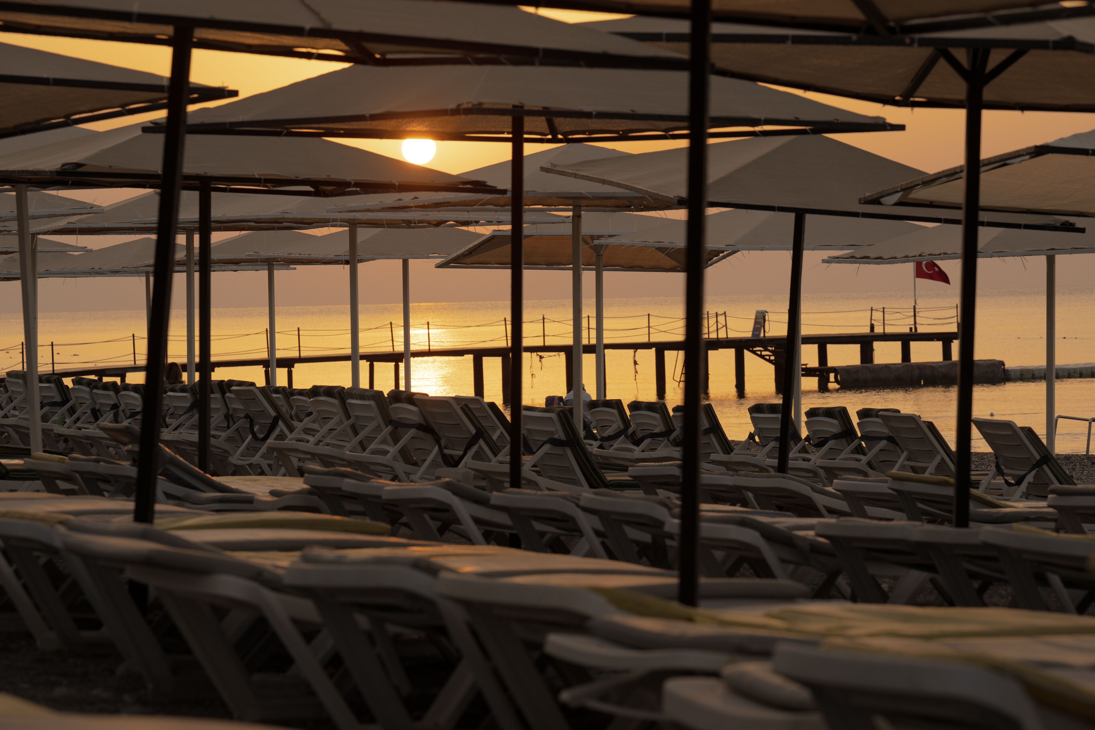 Private beach, free beach cabanas, sun loungers, beach umbrellas