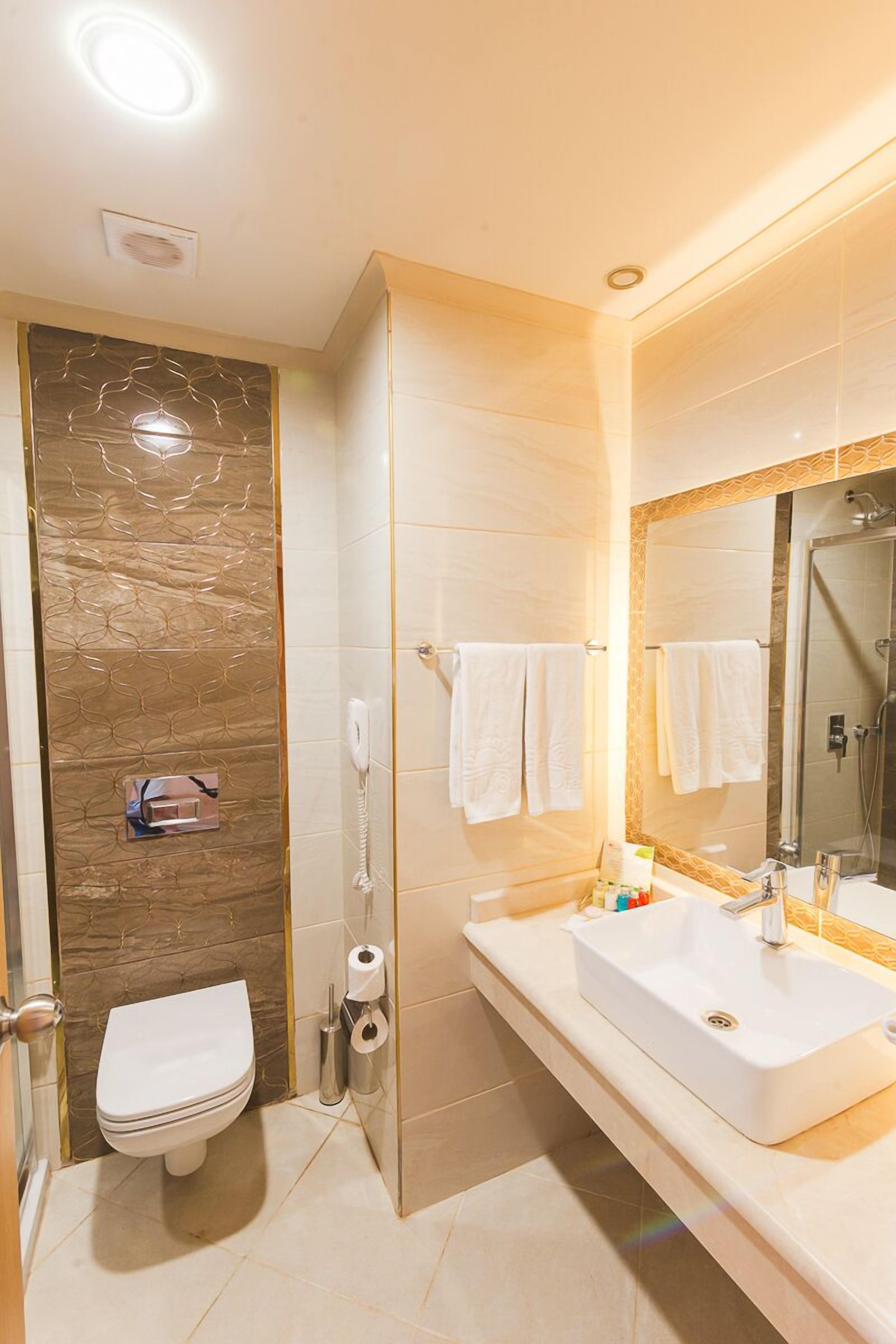 Photo - L'Oceanica Beach Resort